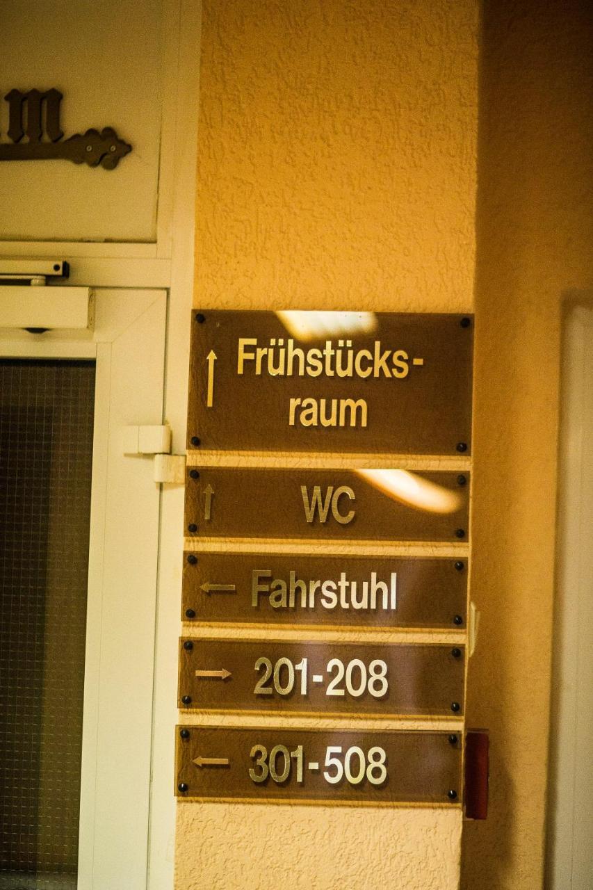 Hotel Stadt 3*